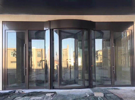 湖南某某酒店自動旋轉(zhuǎn)門工程